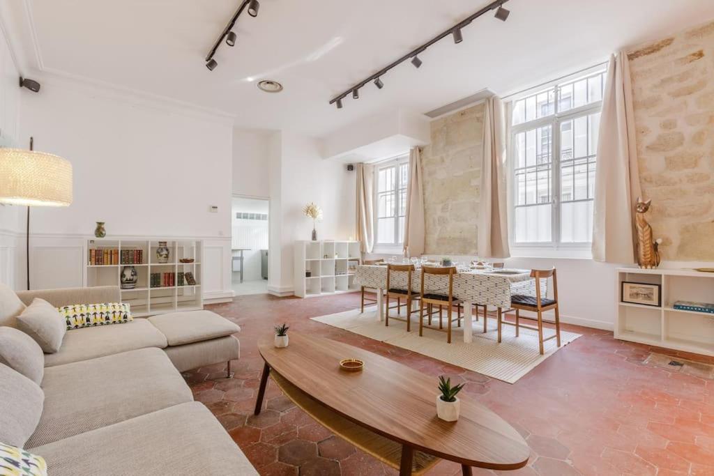 Loft Lumineux Authentique Appartement Parijs