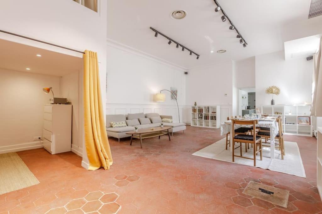 Loft Lumineux Authentique * Parijs
